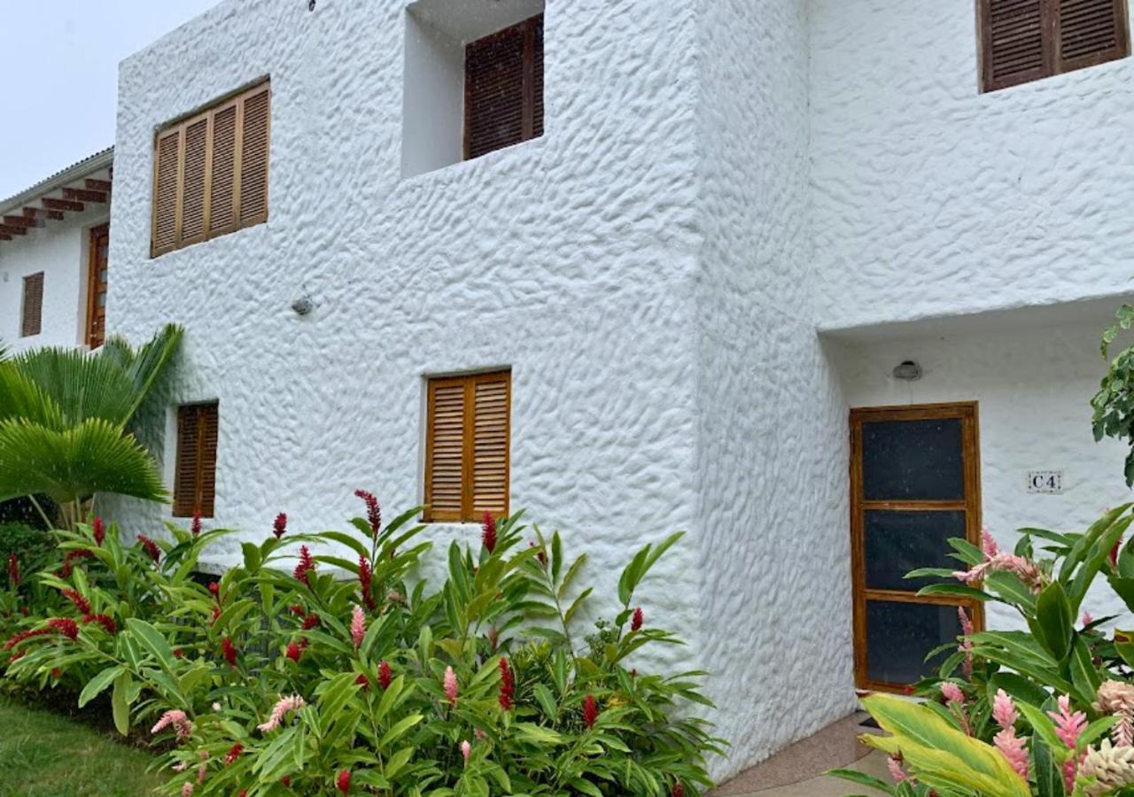 Hermosa Casa De 3 Pisos